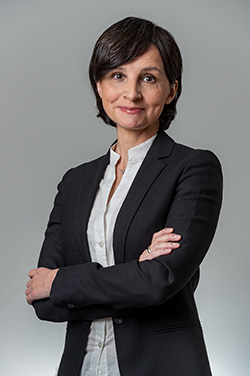 Dr hab. Monika Kostro
